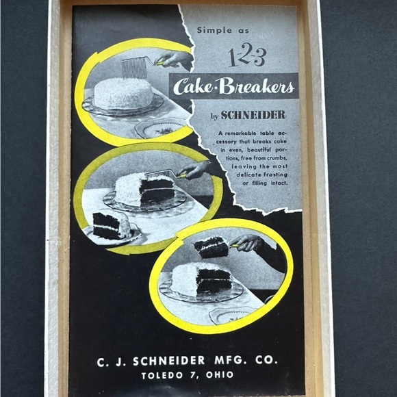 VTG Bakelite Cake Breaker w Green Marble Swirl Handle EUC - Picture 9 of 11